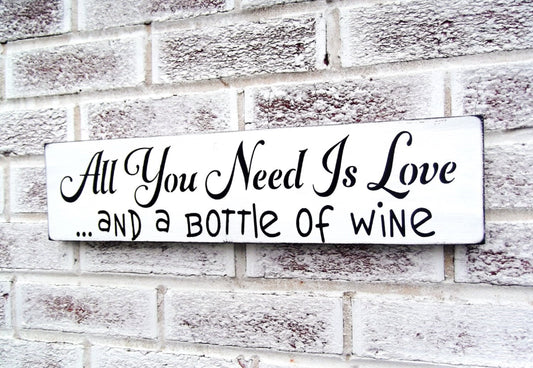 New house gift couple, wine gifts, hostess gift for couple, wine gifts ideas, housewarming gift for couple, all you need is love sign