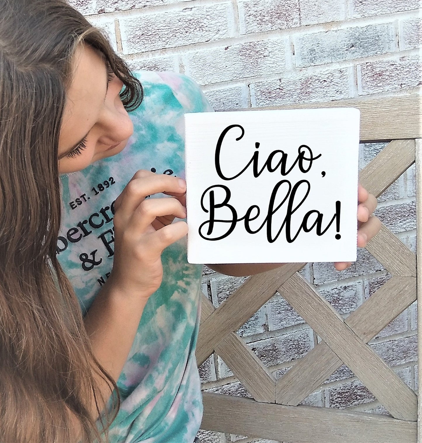 Ciao Bella, teen girl gift ideas, teen girl bedroom decor, Italian phrases, Italian sayings, Hello beautiful sign, Italian welcome sign